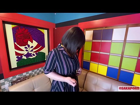 ❤️ Ширини ҷопонӣ бо синаҳои калон бо бозичаҳои ҷинсӣ мастурбатсия мекунад ва оргазм дорад. Вай дар мусоҳиба дар бораи таҷрибаи худаш нақл мекунад. аллаҳои бузург ва киска мӯйсафед нолиш баланд. Осакапорн Секс  дар tg.eggporncomics.ru ❌️❤