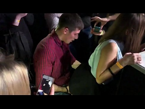 ❤️ Ҷинси воқеӣ дар клуби шабонаи Русия. Духтари 18-солаи рус дар мақъад ва мањбал дар клуби шабона сих дод Секс  дар tg.eggporncomics.ru ❌️❤